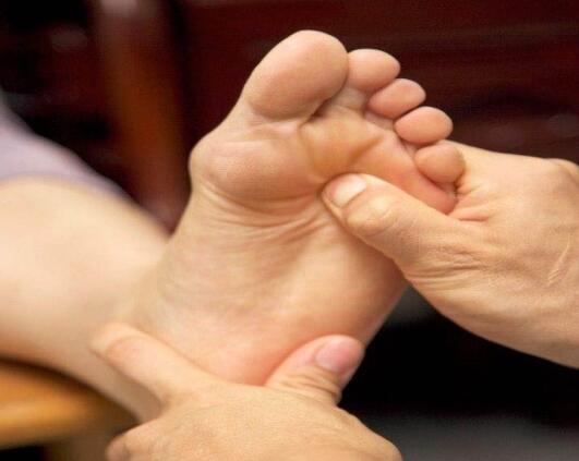 玲珑悦绅仕水疗SPA